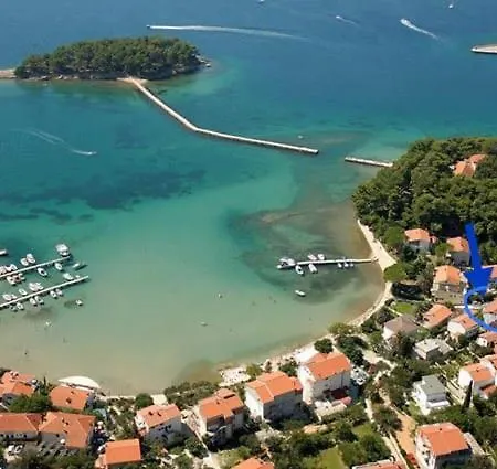 Anna Maris * Rab Town