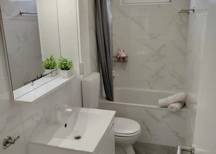 Anna Maris 아파트 *